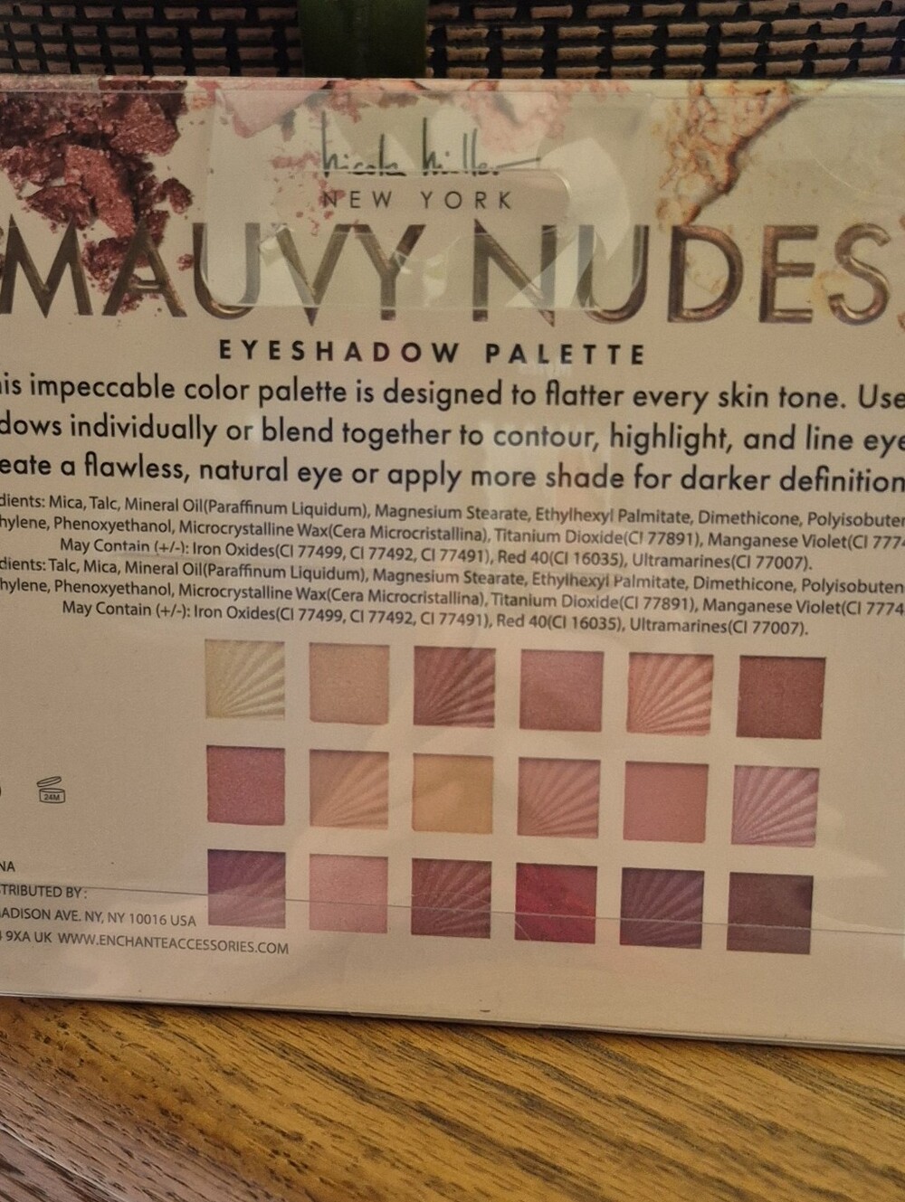 Makeup Bundle. E.L.F. sponge Trio And Setting Spray, Nicole Miller Nude Eyshadow - Picture 3 of 5